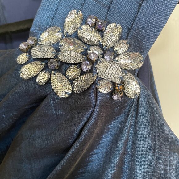 Jessica Howard Midnight Blue Cocktail Dress with Jewel Accent | Size 6 - Picture 5 of 5